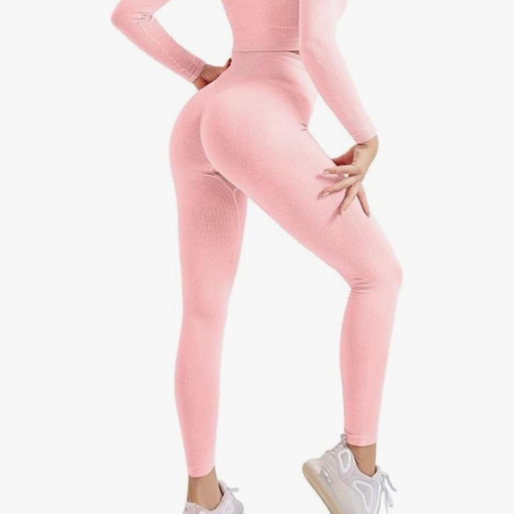 Pink Compression Workout Set Ribbed (top L bottoms M) - Picture 2 of 8